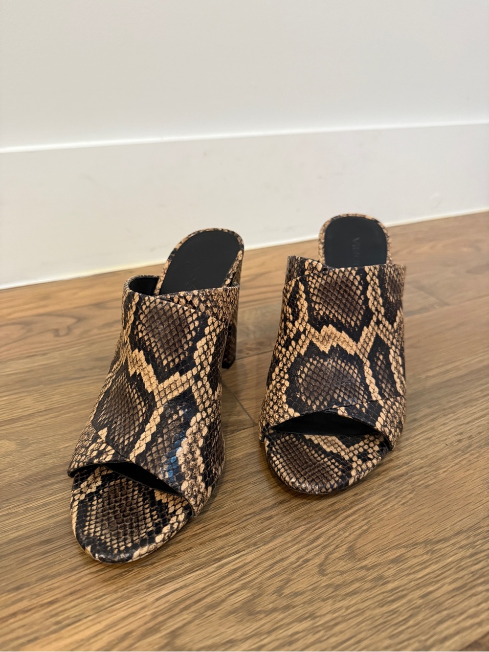Vince Snake-Print Leather Open-Toe Heath Mules in Brown and Black 8.5M